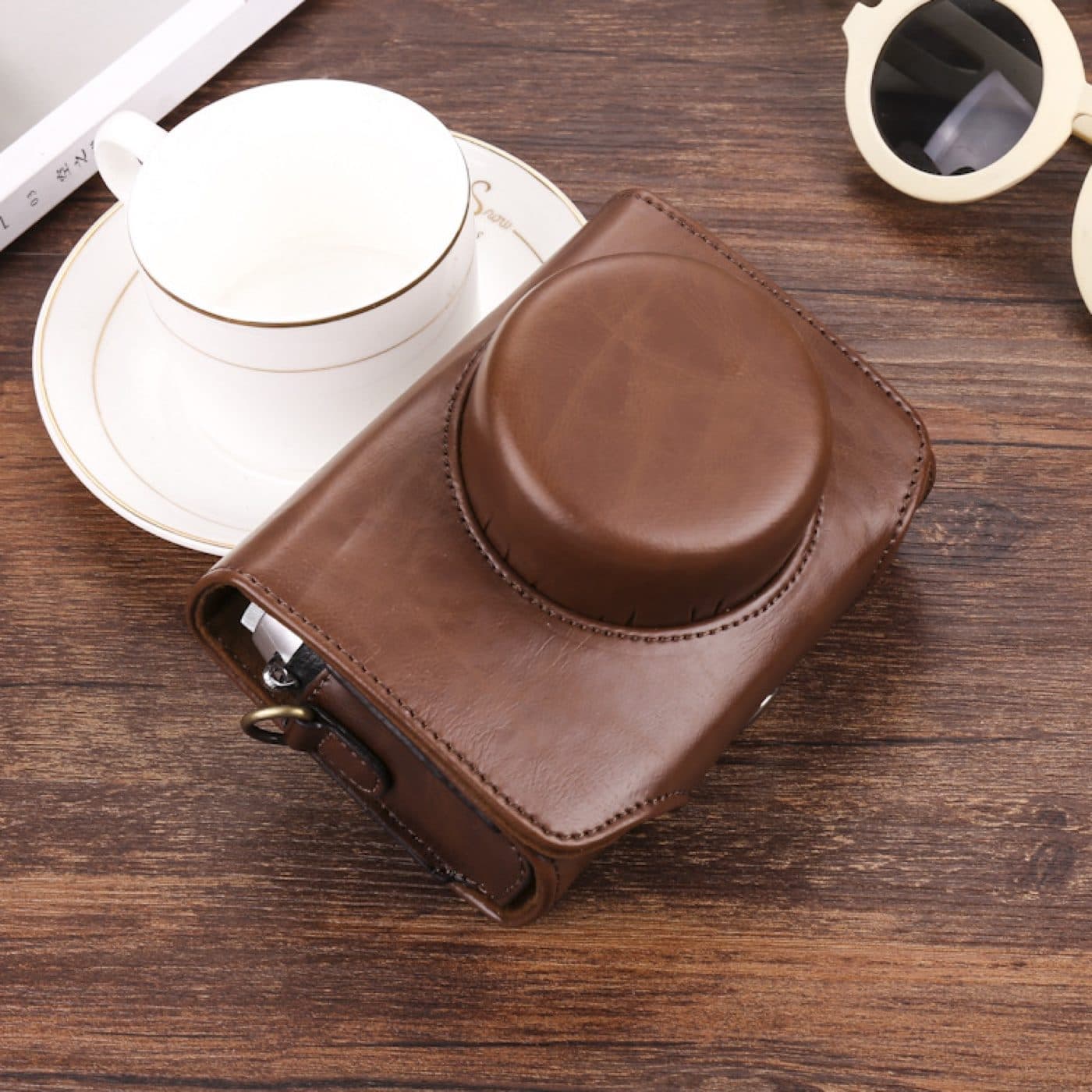 Retro Compact Camera Pouch in Coffee